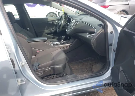 2017 Chevrolet Malibu Hybrid z USA, uszkodzony, nr VIN 1G1ZJ5SU7HF223218